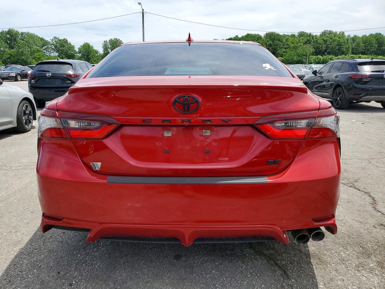 2024 Toyota Camry Se - Фото 6