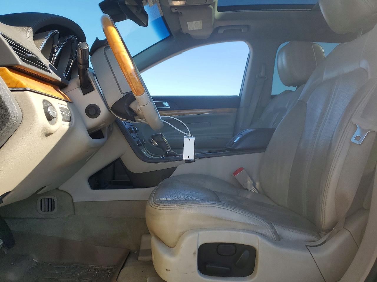 2011 Lincoln Mkt - Фото 7