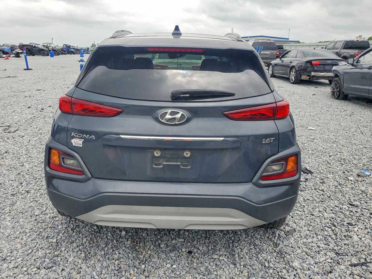 2020 Hyundai Kona Limited - Image 6