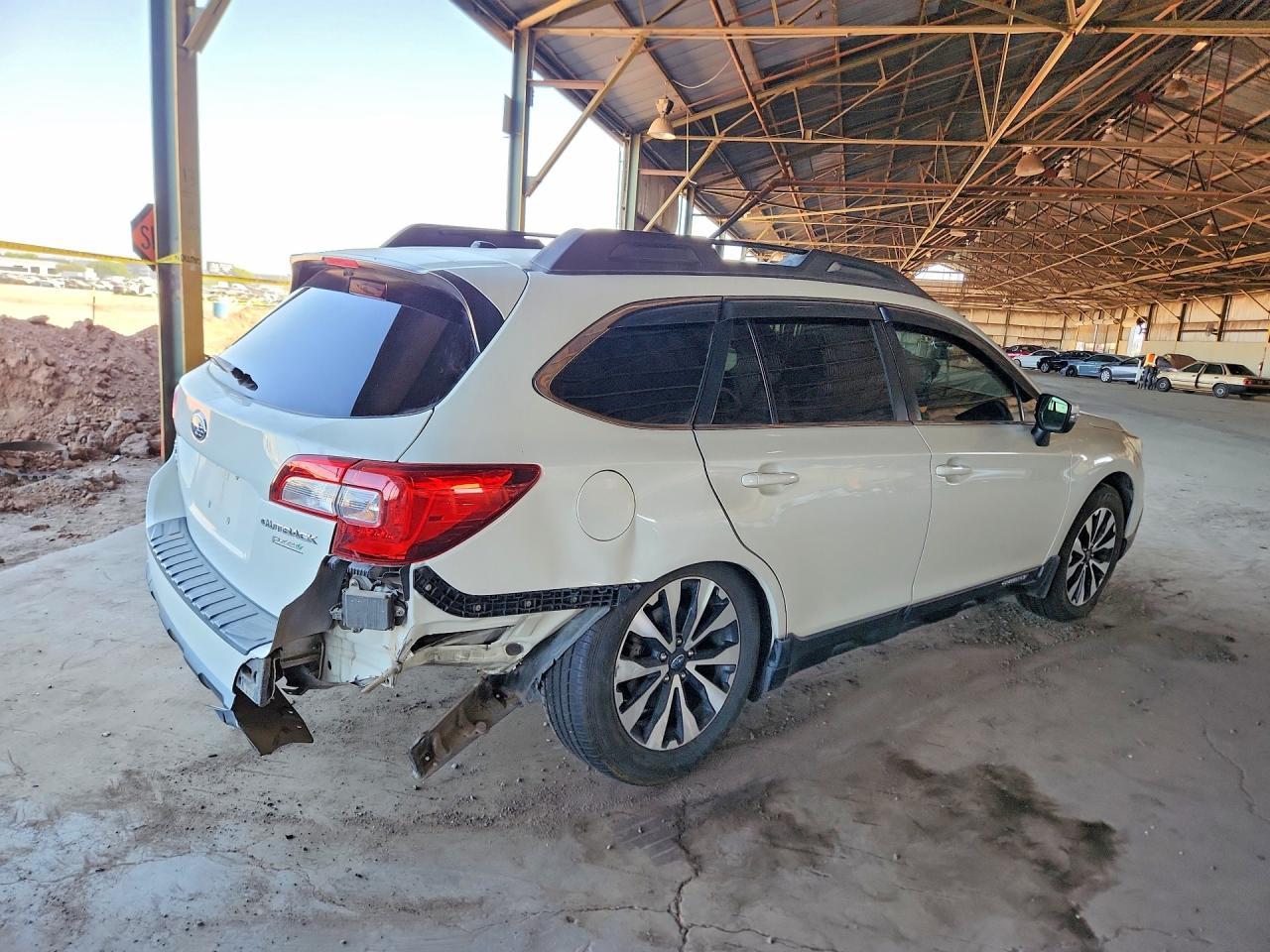 2015 Subaru Outback 2.5I Limited - Фото 3