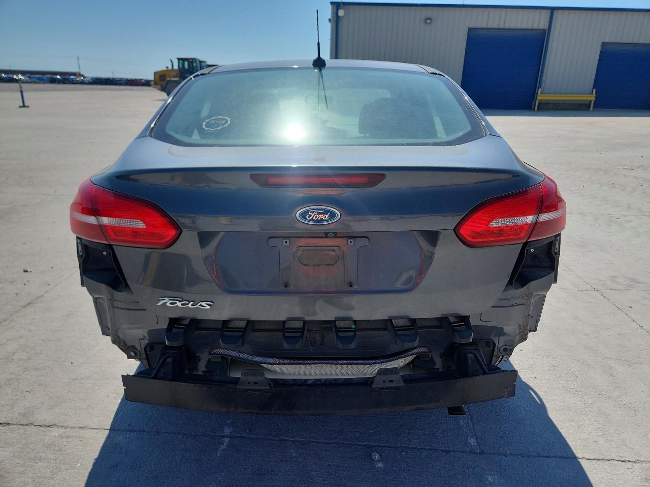2017 Ford Focus S - Фото 6