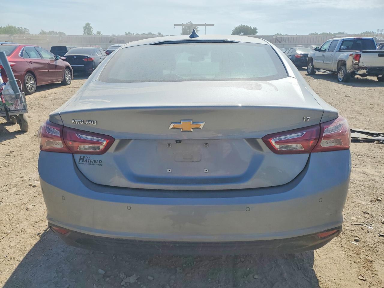 2025 Chevrolet Malibu Premier - Фото 6