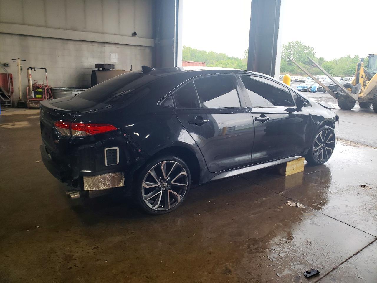 2021 Toyota Corolla Se - Фото 3