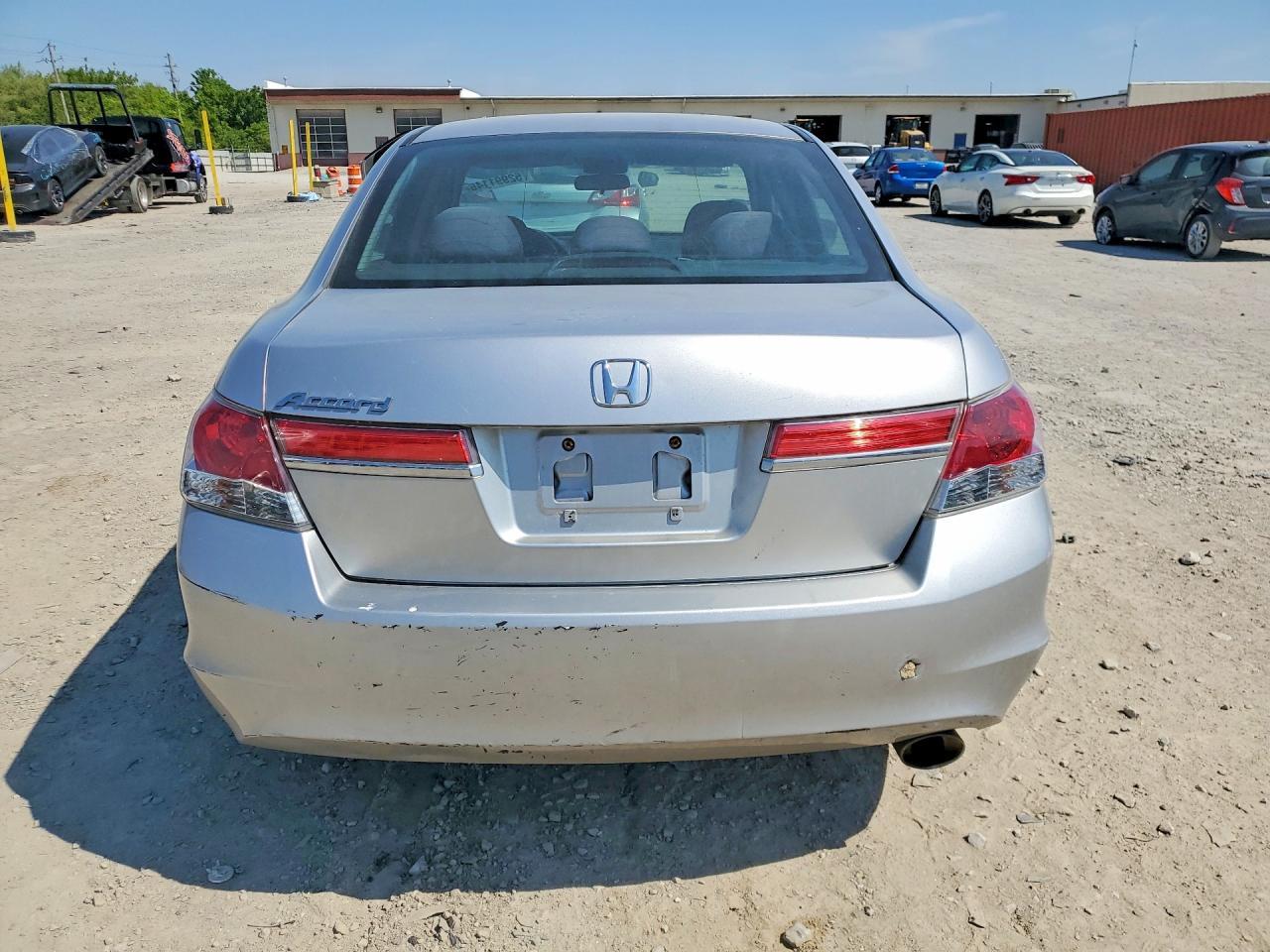 2011 Honda Accord Lx - Image 6