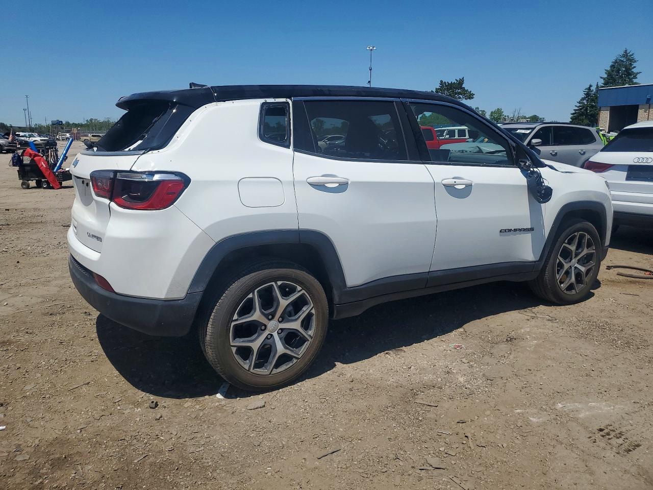 2024 Jeep Compass Limited - Фото 3