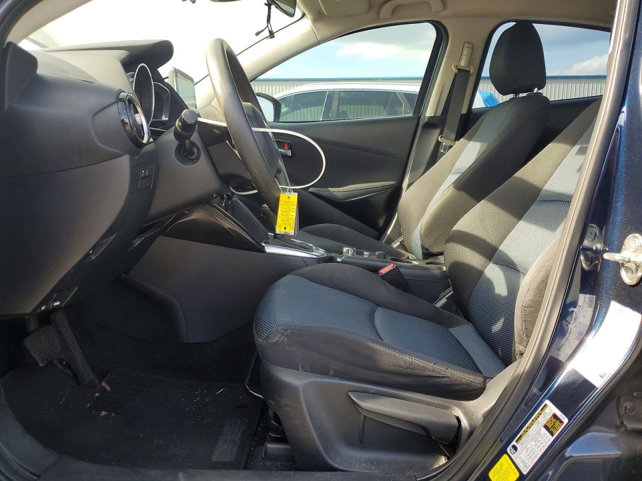 2017 Toyota Yaris Ia Base - Image 7