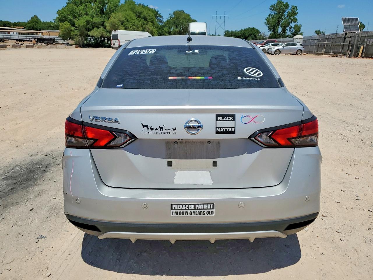 2020 Nissan Versa S - Image 6