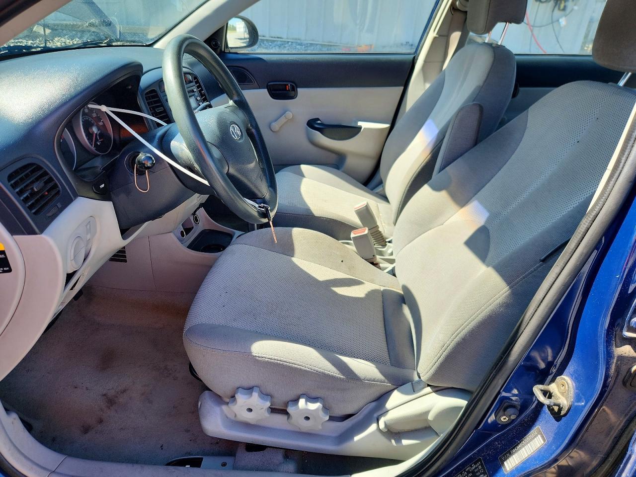 2007 Hyundai Accent Gls - Image 7