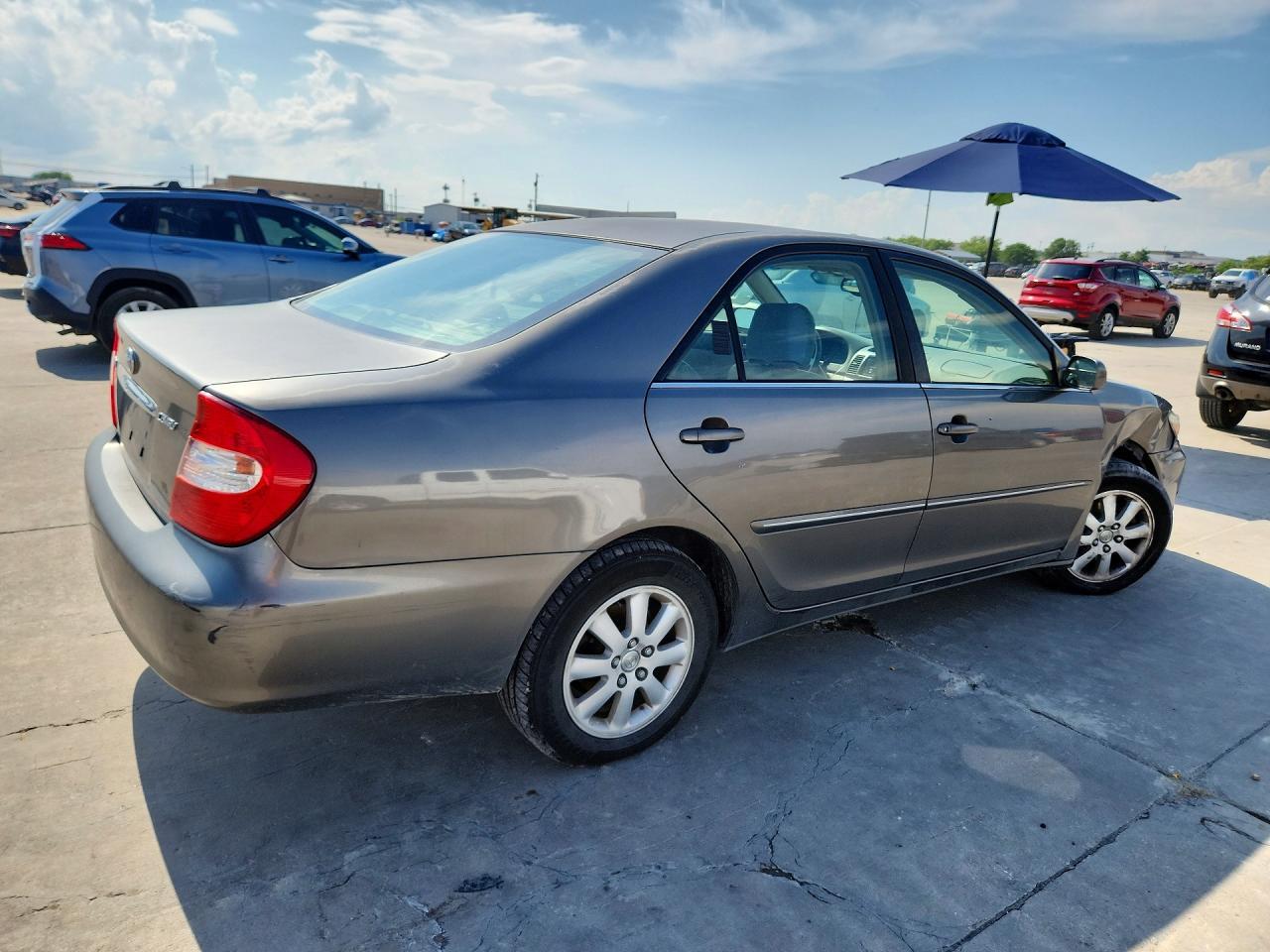 2004 Toyota Camry Xle V6 - Фото 3
