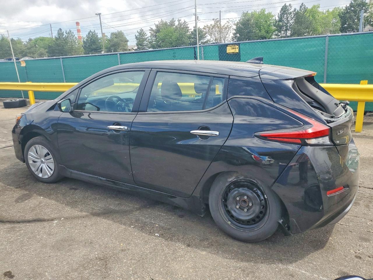 2025 Nissan Leaf S - Фото 2