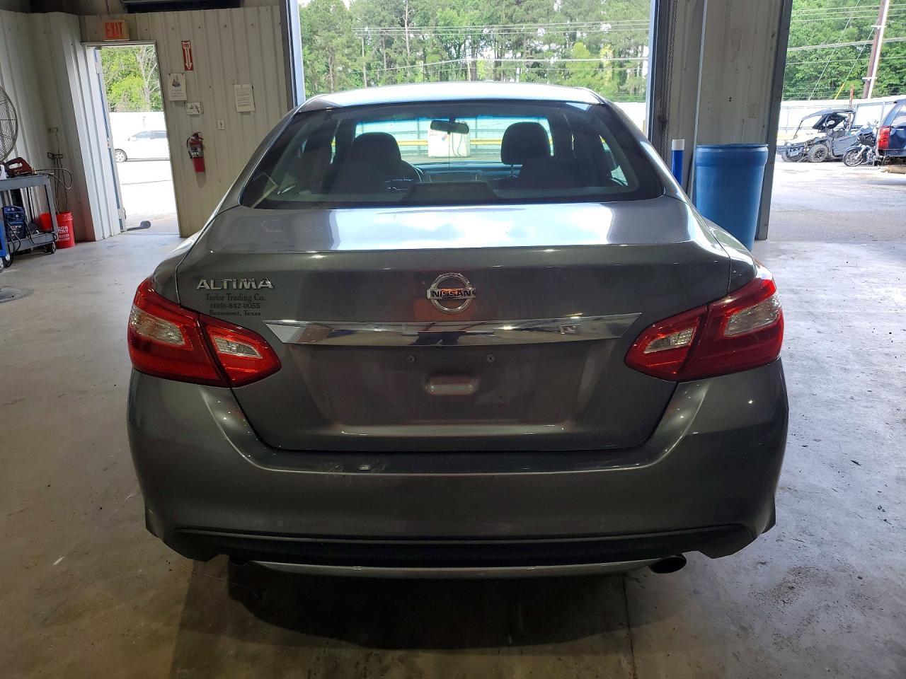 2017 Nissan Altima 2.5 S - Image 6