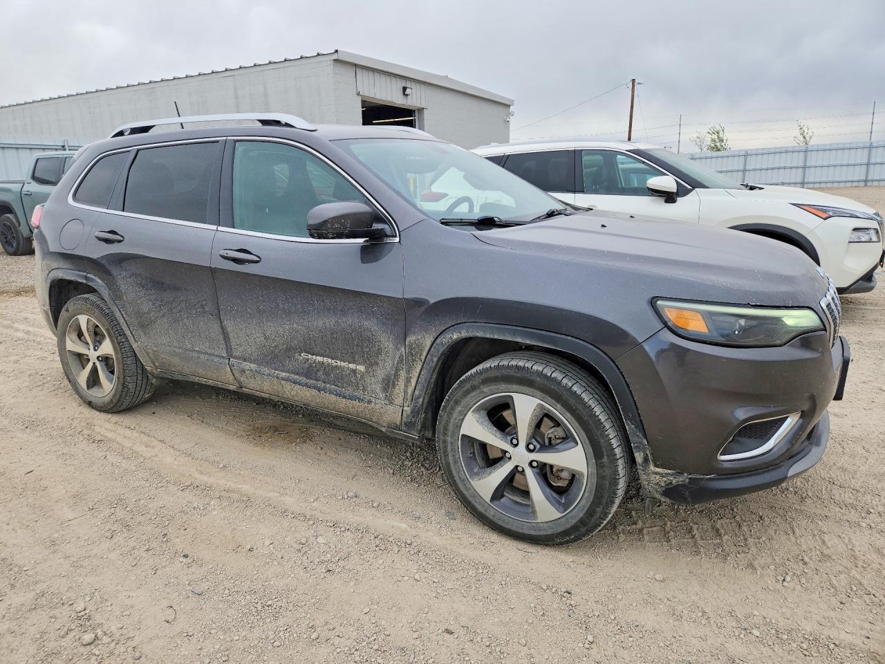 2019 Jeep Cherokee Limited - Image 4
