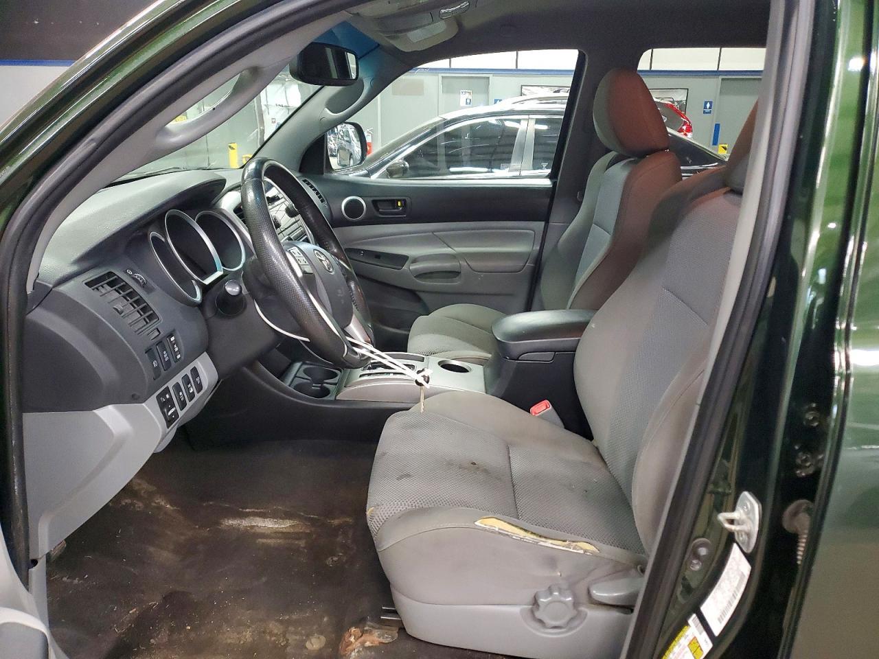2012 Toyota Tacoma Double Cab - Image 7