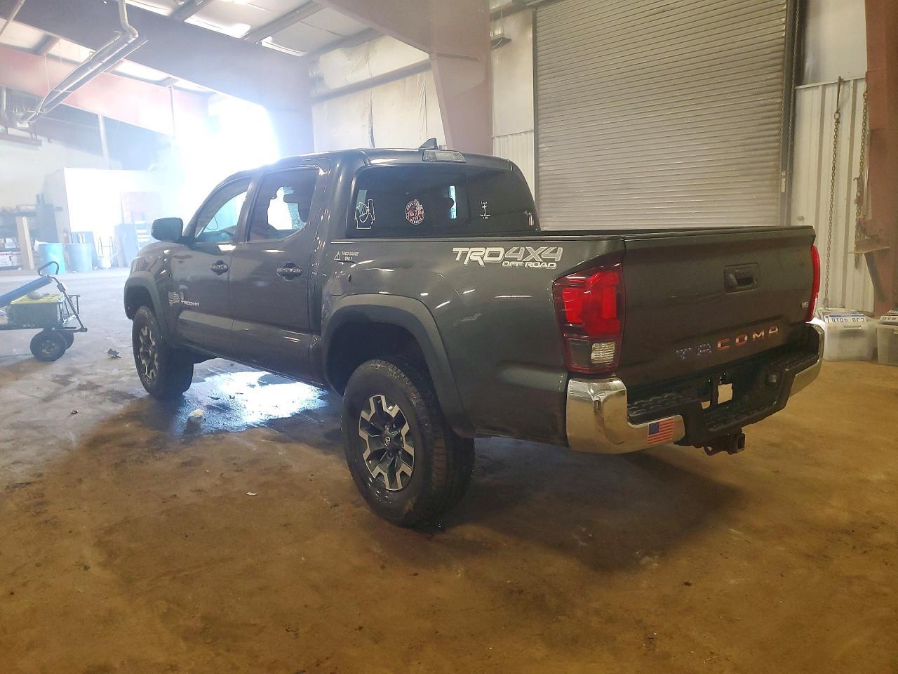 2019 Toyota Tacoma Trd Off-Road - Фото 2