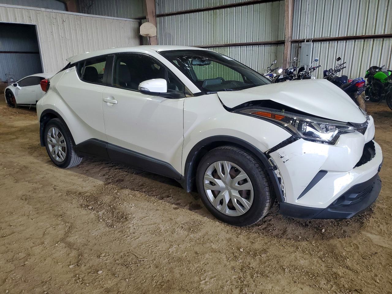 2019 Toyota C-Hr Le - Фото 4