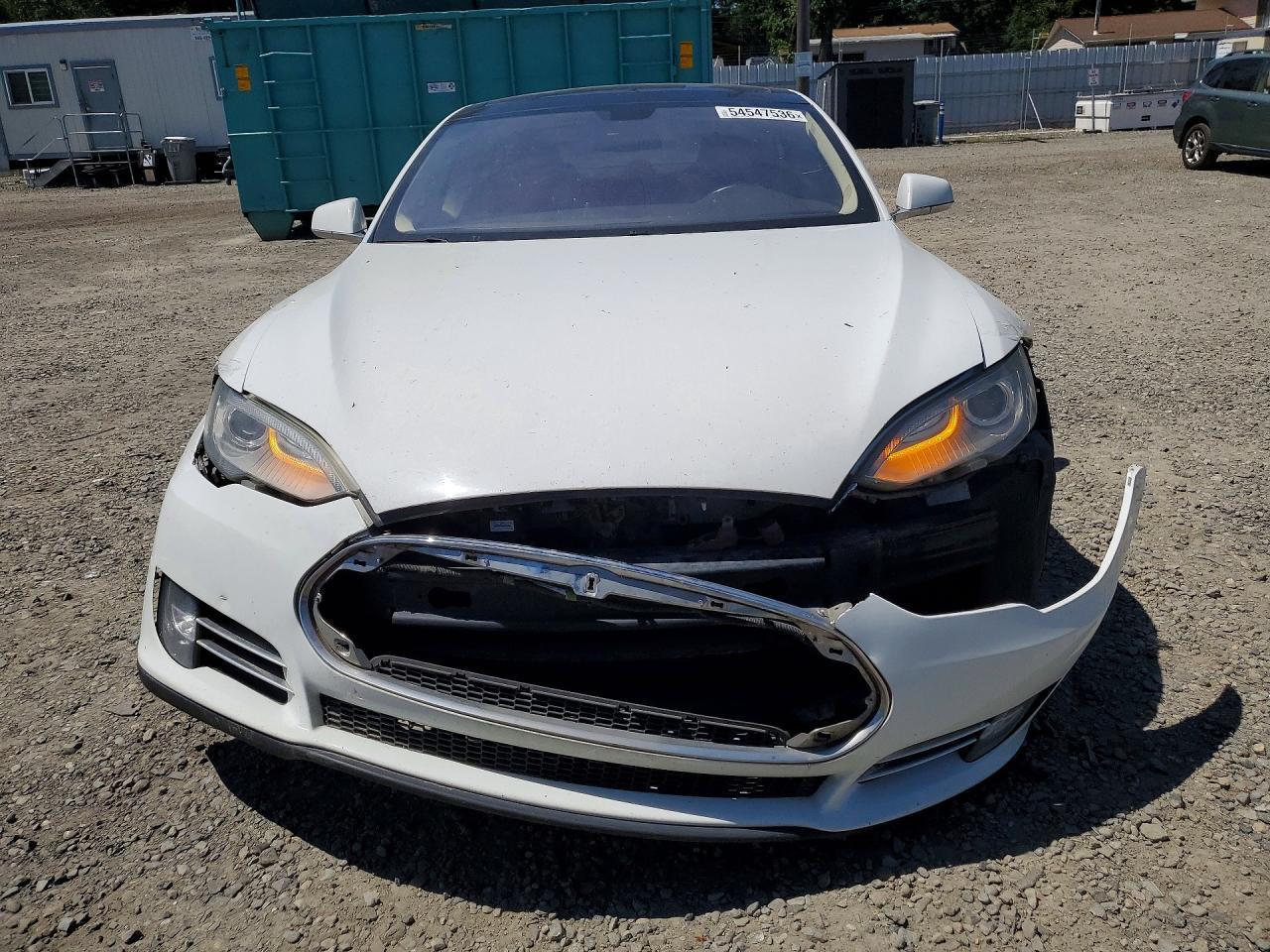2014 Tesla Model S - Фото 5