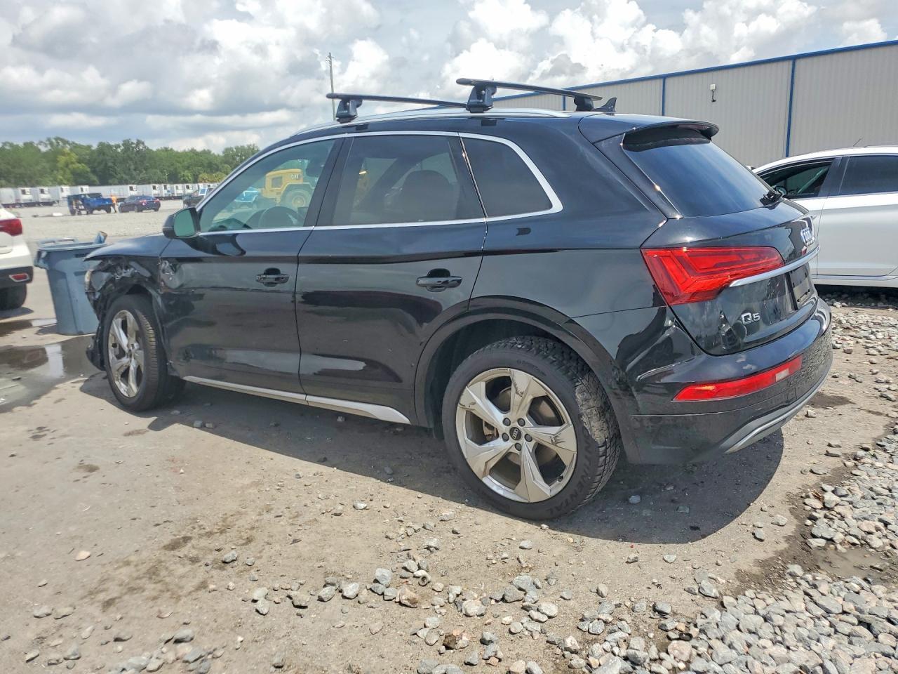 2021 Audi Q5 Premium Plus - Image 2