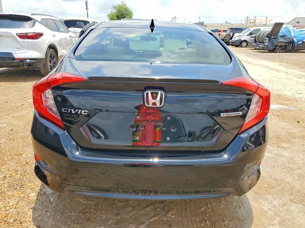 2016 Honda Civic Touring - Фото 6