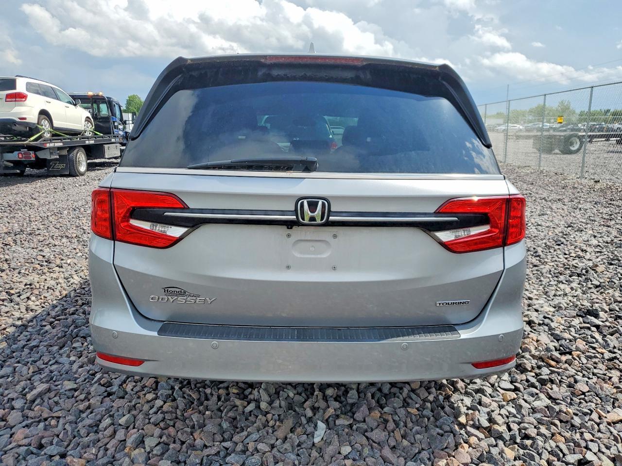 2023 Honda Odyssey Touring - Фото 6