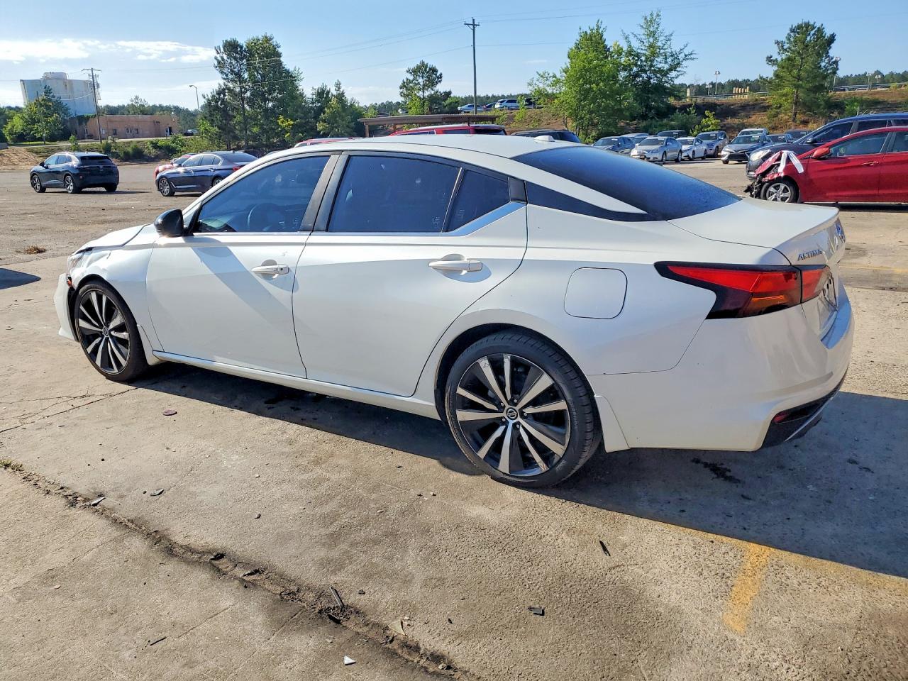 2019 Nissan Altima 2.5 Sr - Фото 2