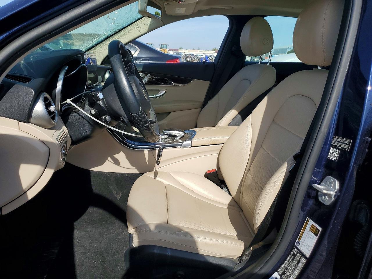 2015 Mercedes-Benz C 300 4Matic - Image 7