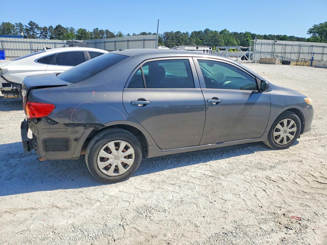 2009 Toyota Corolla Le - Image 3