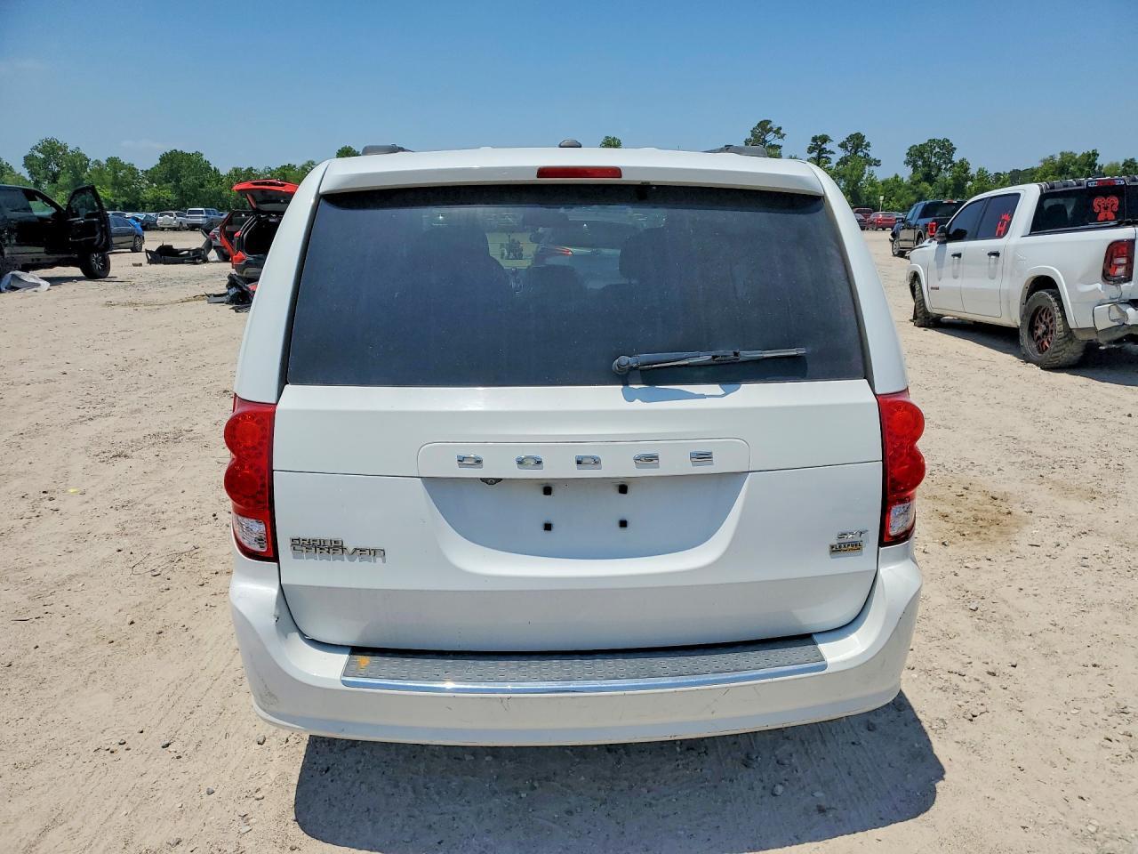 2019 Dodge Grand Caravan Sxt - Image 6