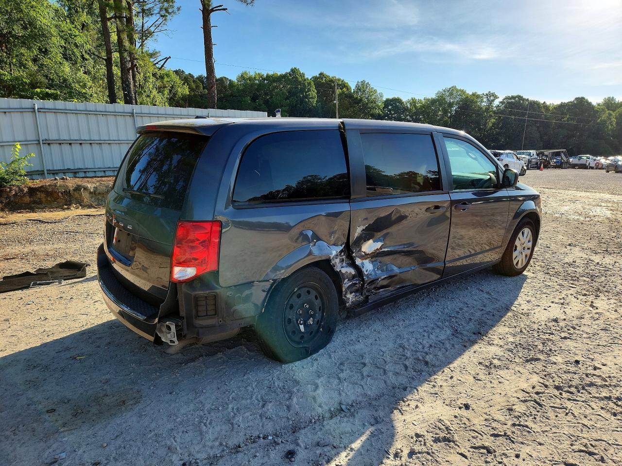 2019 Dodge Grand Caravan Se - Фото 3