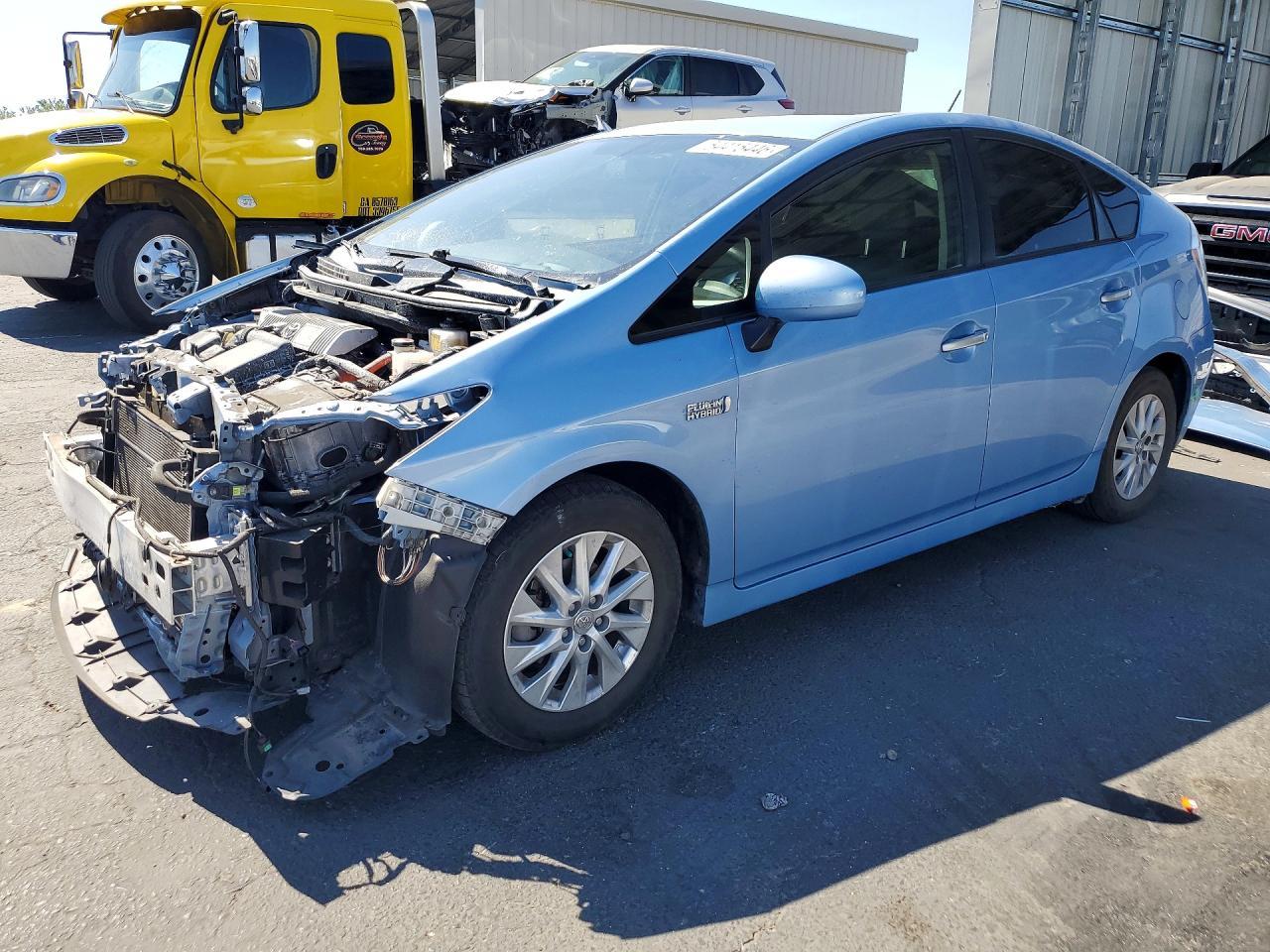 2014 Toyota Prius Plug-In Hybrid Advanced