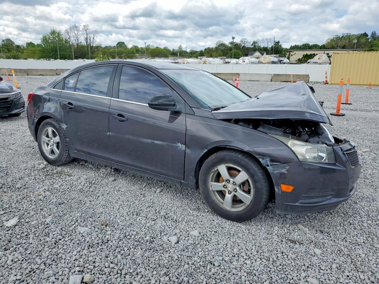 2014 Chevrolet Cruze Lt - Image 4