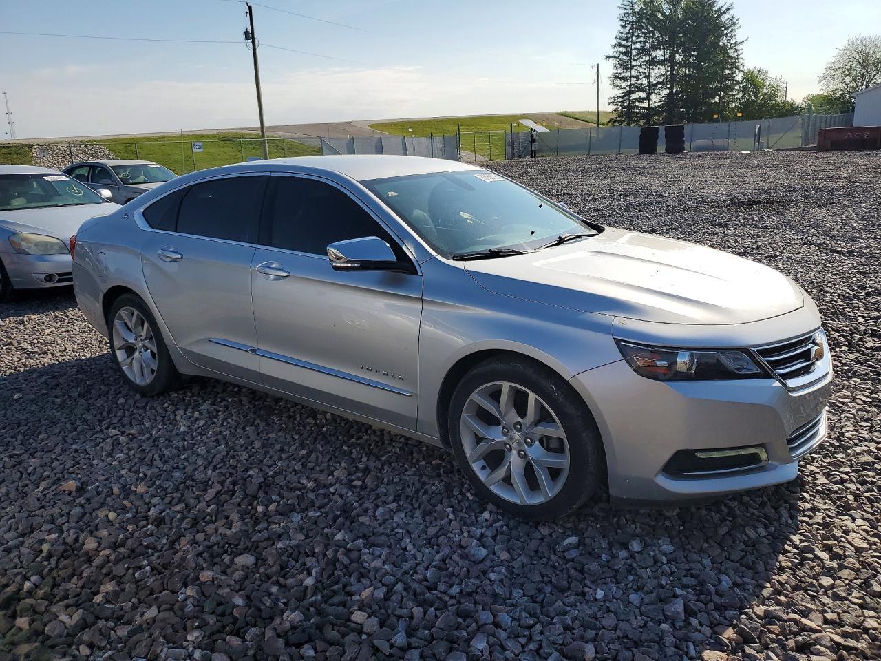2019 Chevrolet Impala Premier - Image 4