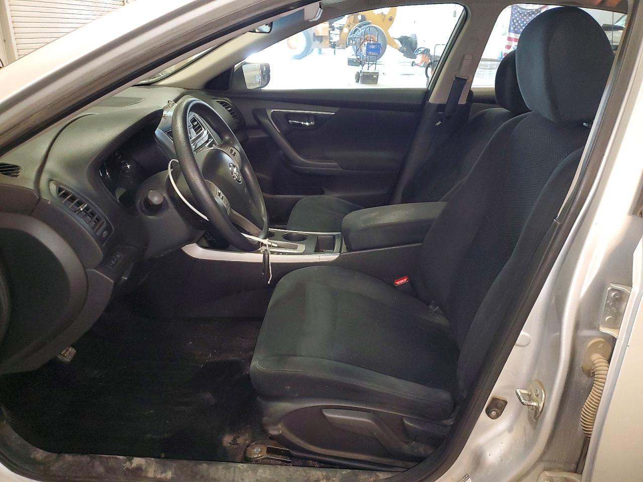 2015 Nissan Altima 2.5 - Фото 7