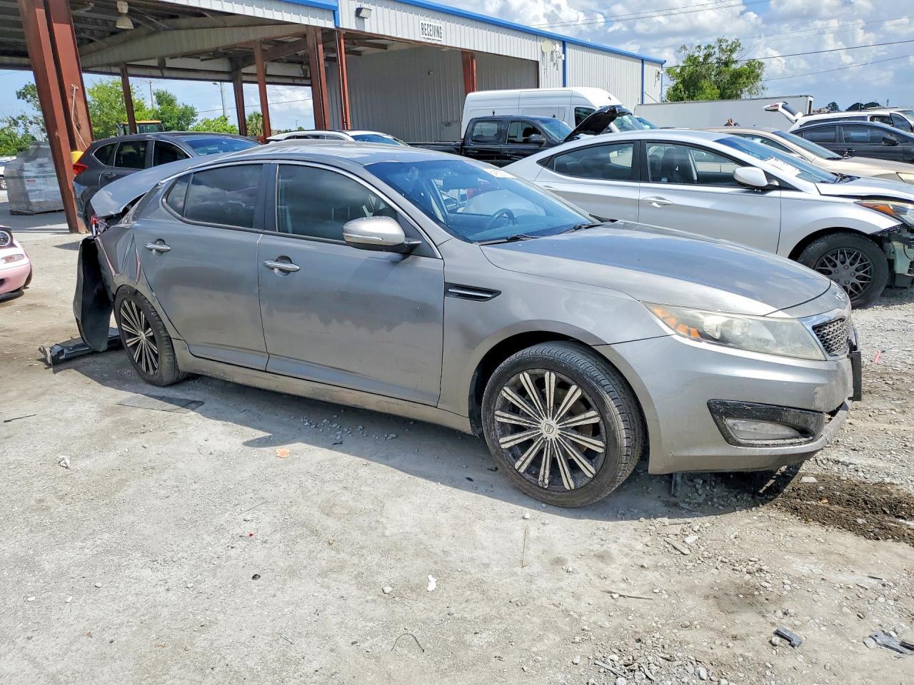 2013 Kia Optima Lx - Image 4