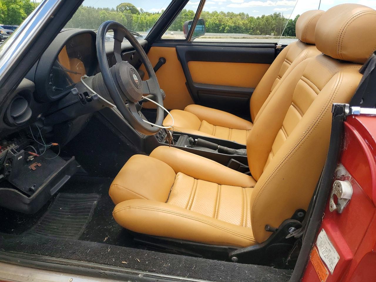 1986 Alfa Romeo Veloce 2000 Spider - Image 7