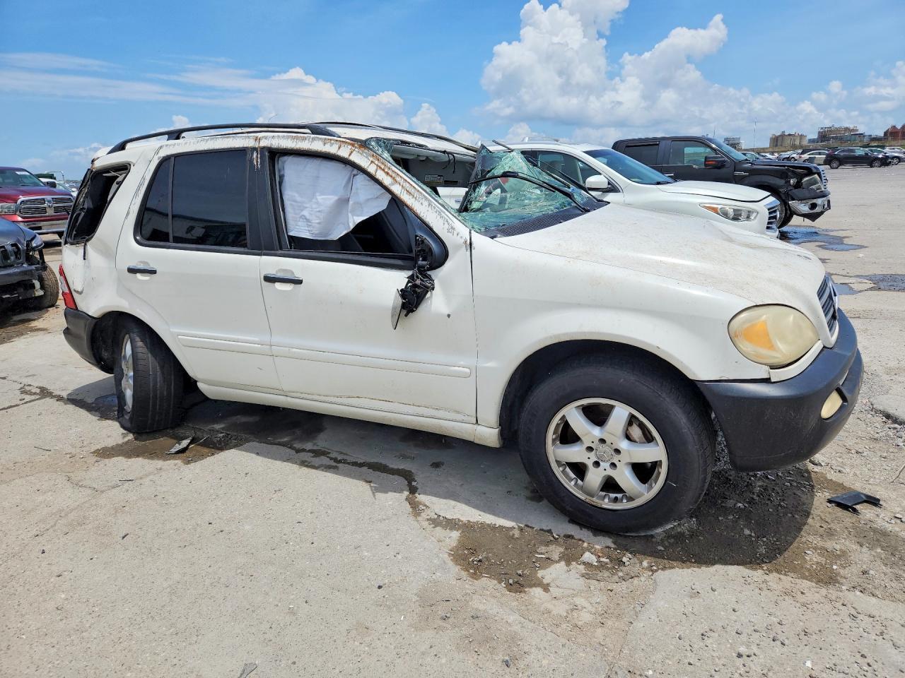 2004 Mercedes-Benz Ml 500 - Image 4