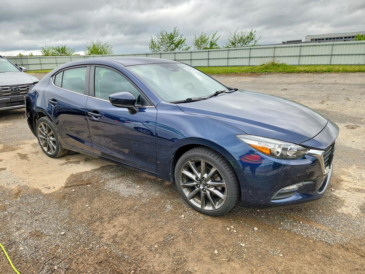 2018 Mazda 3 Touring - Фото 4