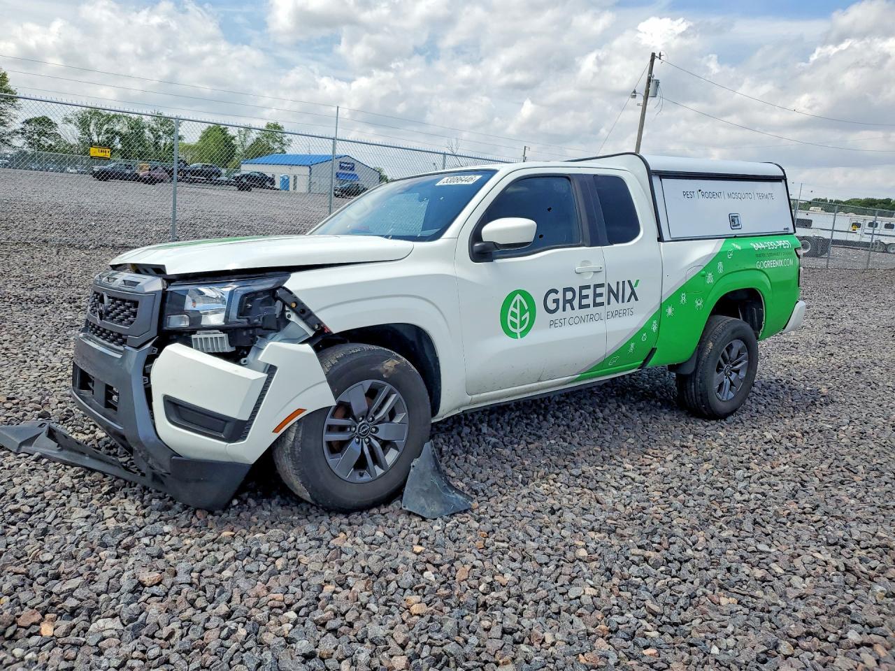 2025 Nissan Frontier Sv