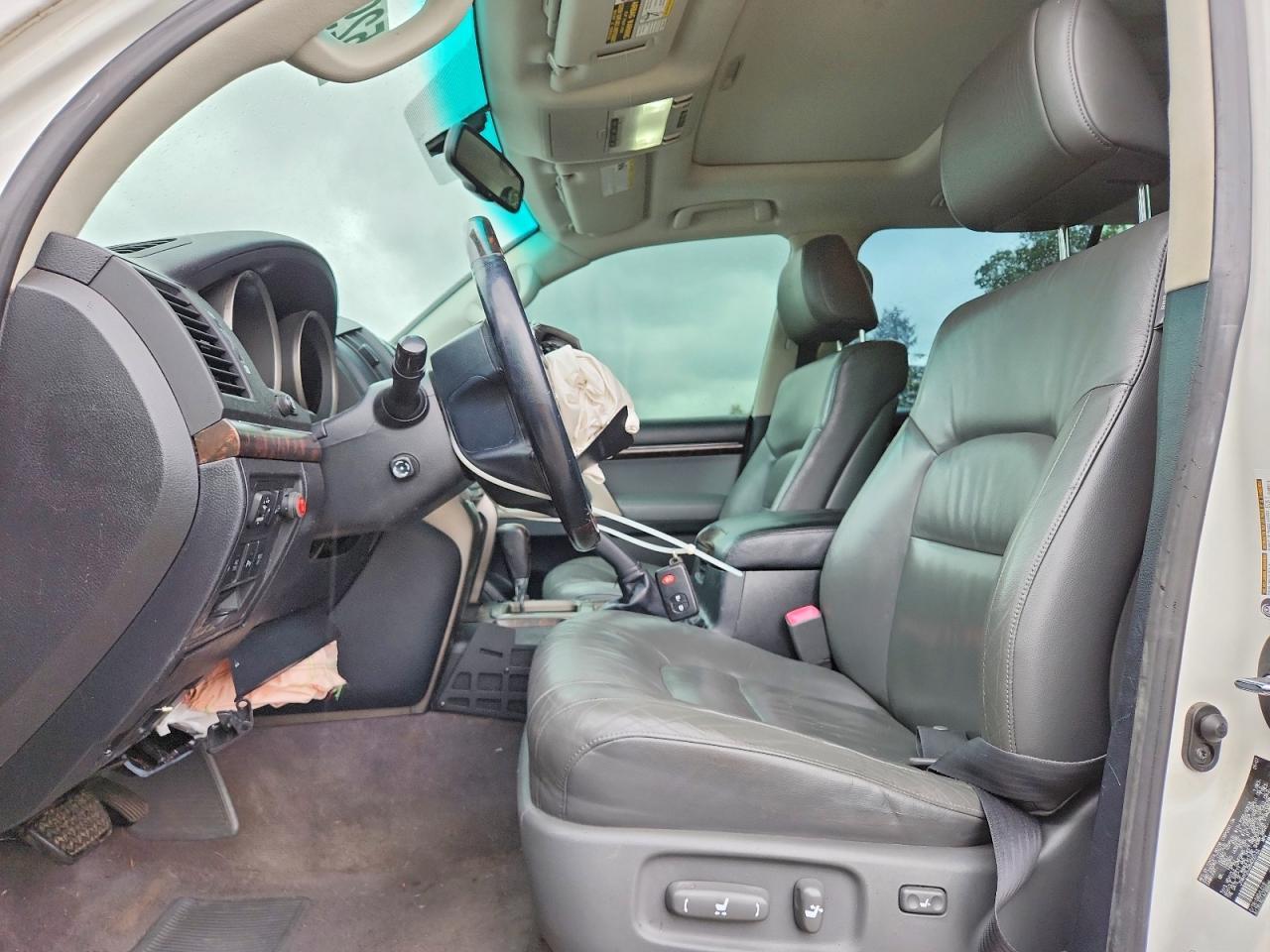 2008 Toyota Land Cruiser Base - Image 7