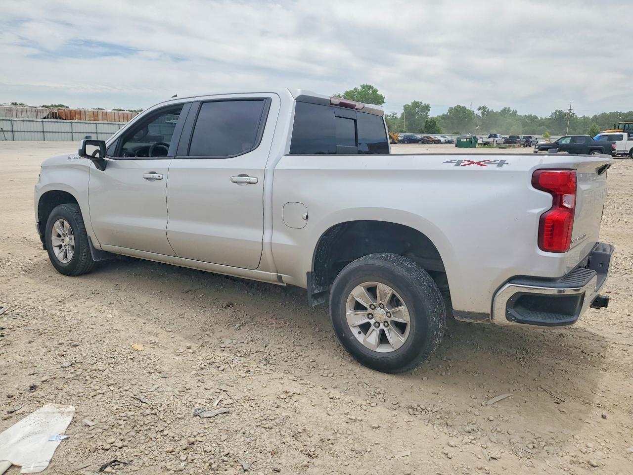 2019 Chevrolet Silverado K1500 Lt - Фото 2