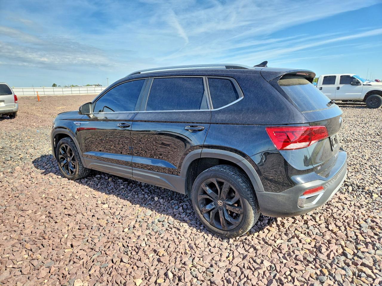 2022 Volkswagen Taos Se Iq Drive - Image 2