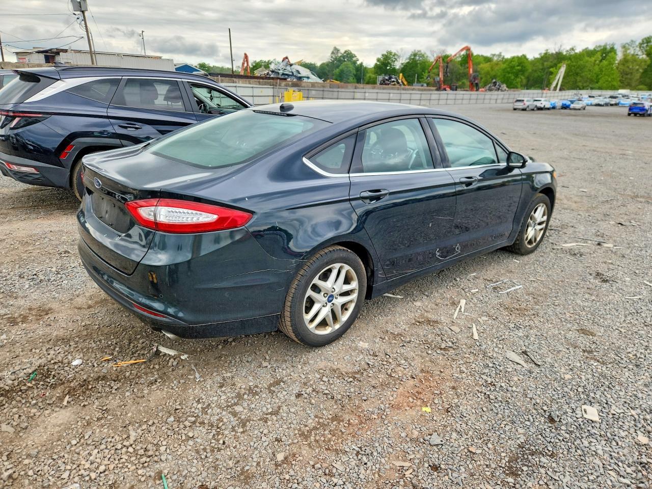 2014 Ford Fusion Se - Image 3