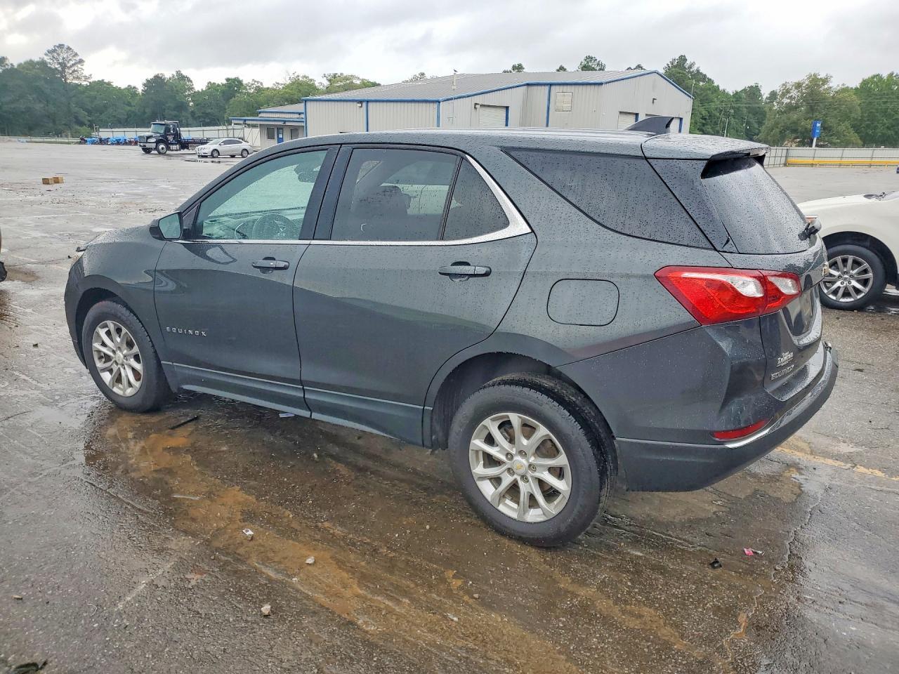 2020 Chevrolet Equinox Lt - Фото 2