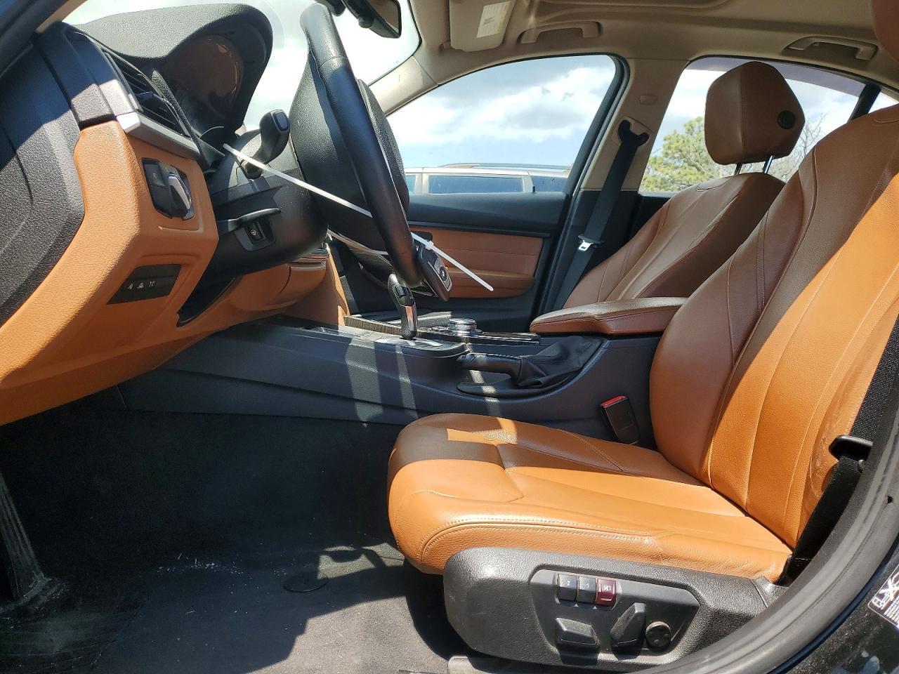 2015 BMW 328 Xi Sulev - Фото 7