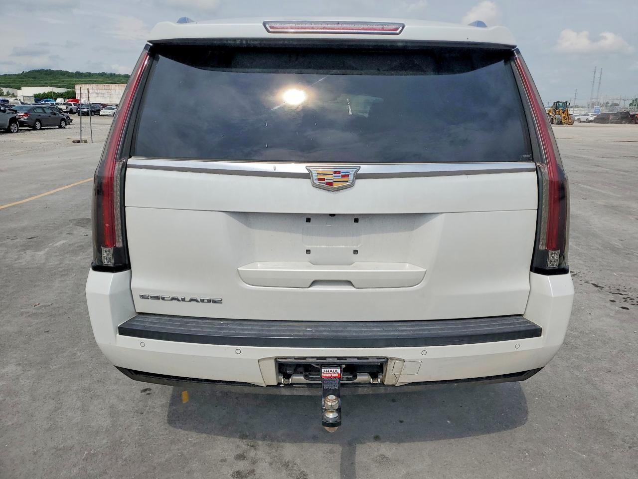 2016 Cadillac Escalade Luxury - Фото 6