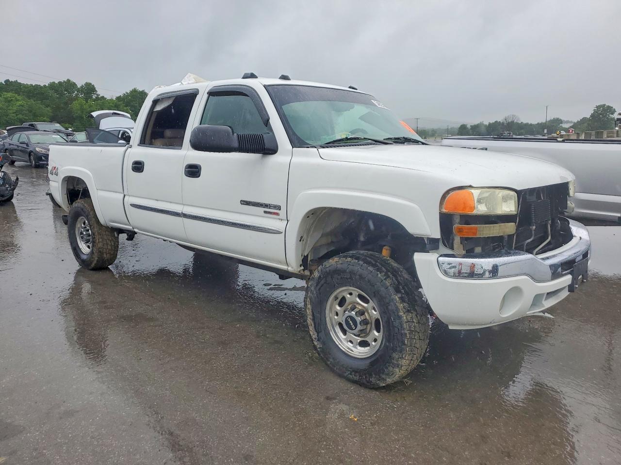 2005 GMC Sierra K2500 Heavy Duty - Фото 4