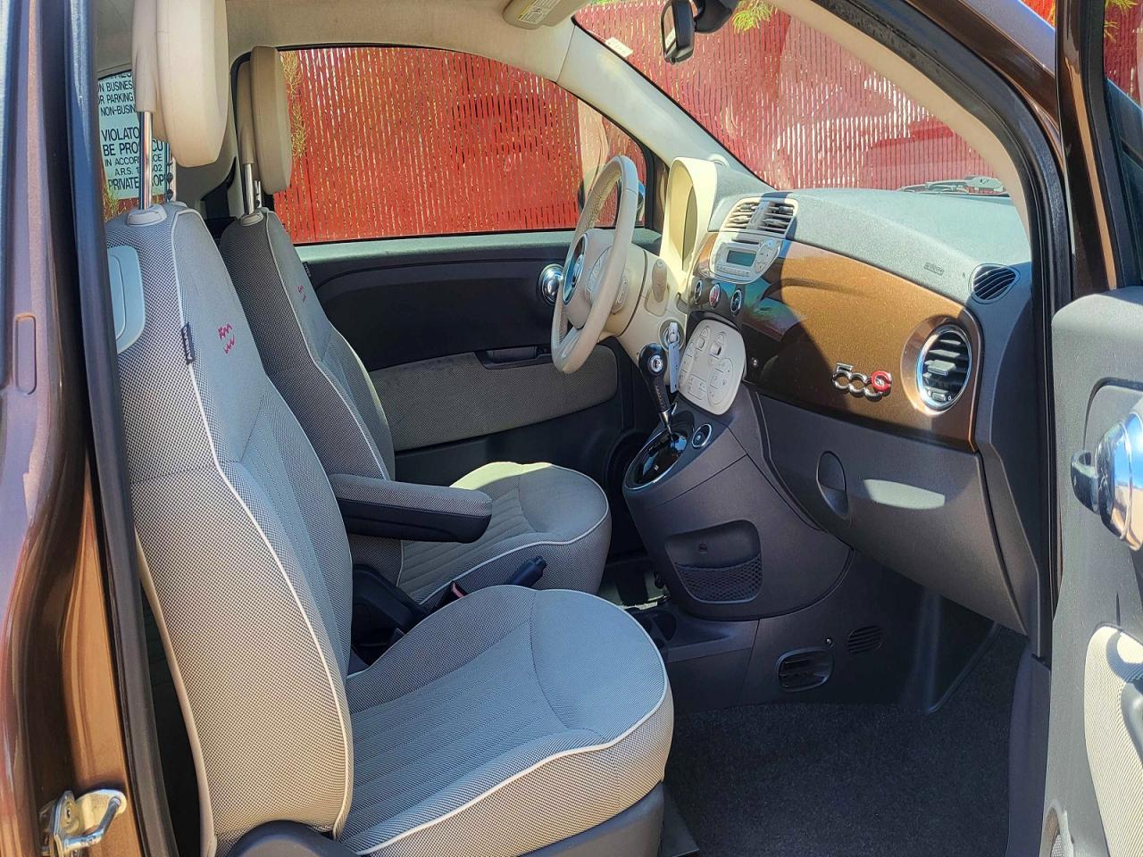 2012 Fiat 500 Lounge - Image 5