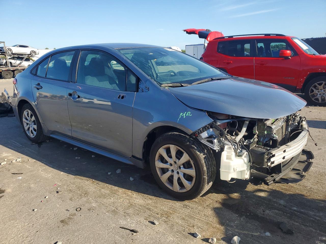 2022 Toyota Corolla Le - Image 4