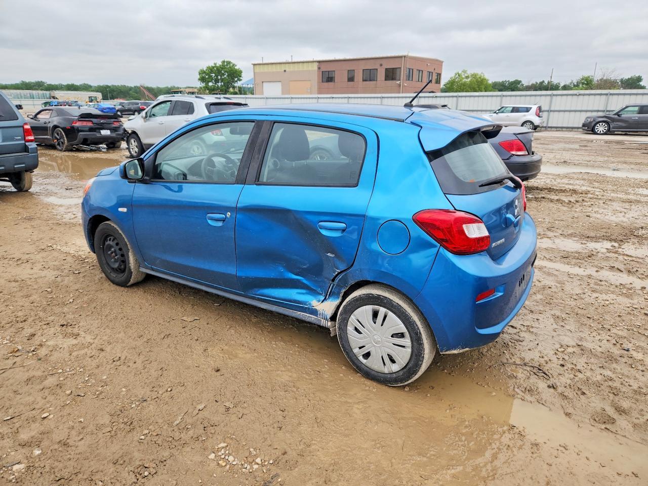 2020 Mitsubishi Mirage Es - Фото 2
