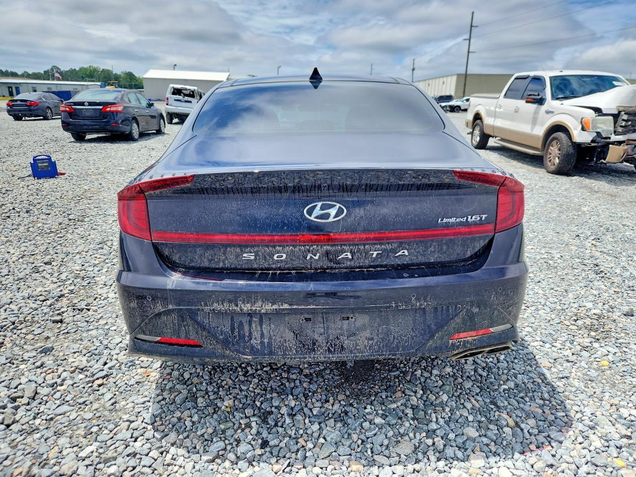 2023 Hyundai Sonata Limited - Image 6