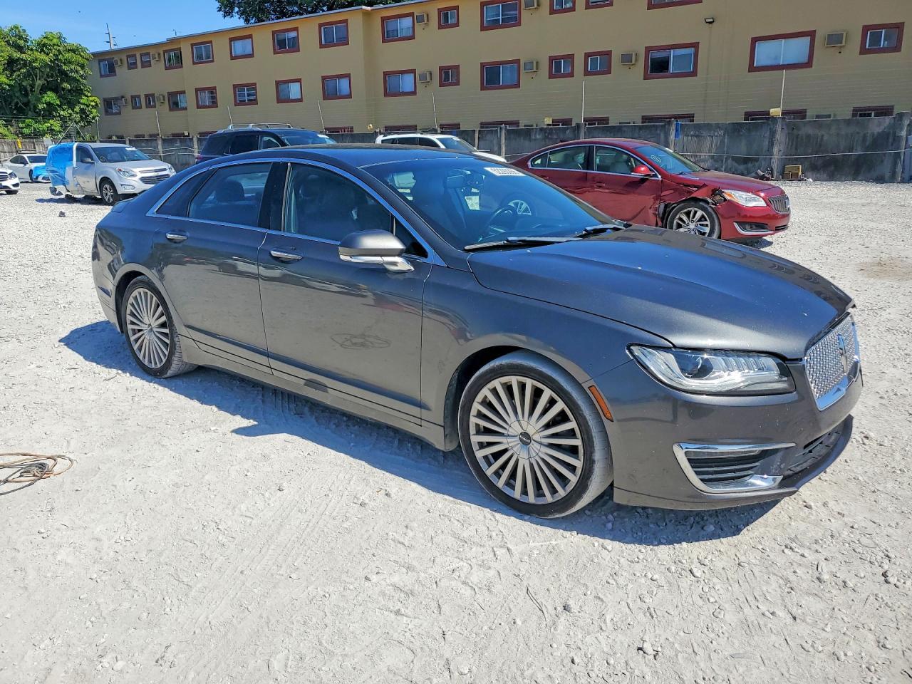 2017 Lincoln Mkz Hybrid Reserve - Фото 4